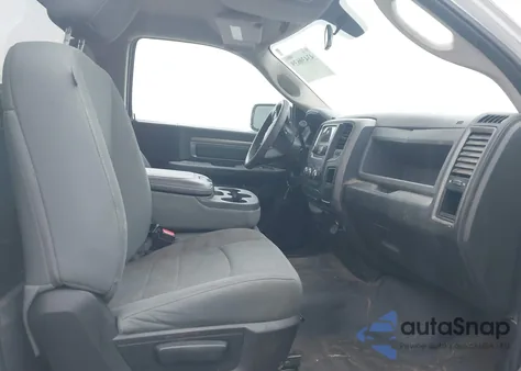 2016 Ram 1500 Tradesman z USA, uszkodzony, nr VIN 3C6JR6DT8GG257406